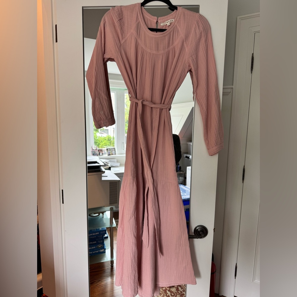 XiRENA Blush Long Sleeve Dress